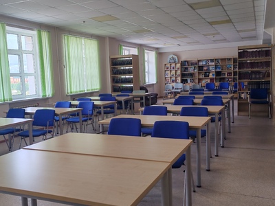 Школьная библиотека